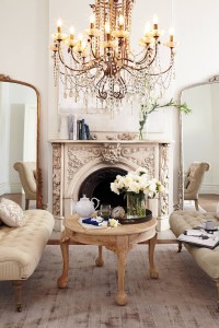 Kinnara Coffee Table