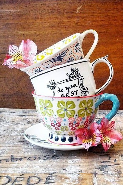 Crowned Leaf Mug by Molly Hatch