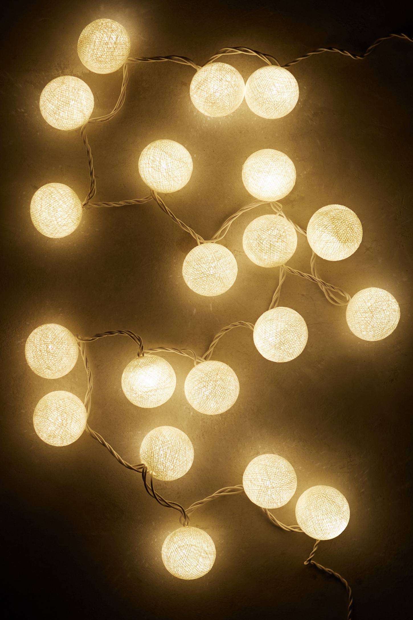 Full Moon String Lights
