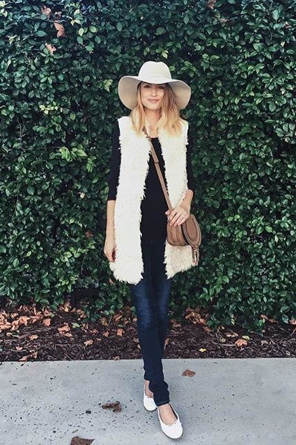 Embroidered Shaggy Vest by Hei Hei