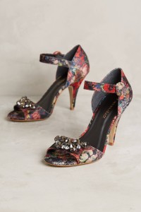 Caro Heels by Raphaella Booz